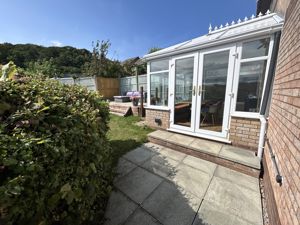 Photo 27- click for photo gallery